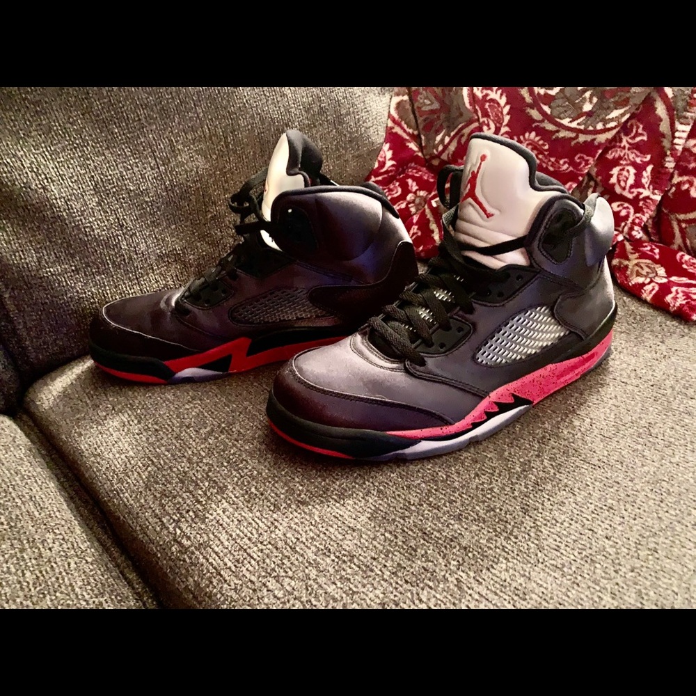 Air Jordan’s 5 Satin Bred Men’s Size 11